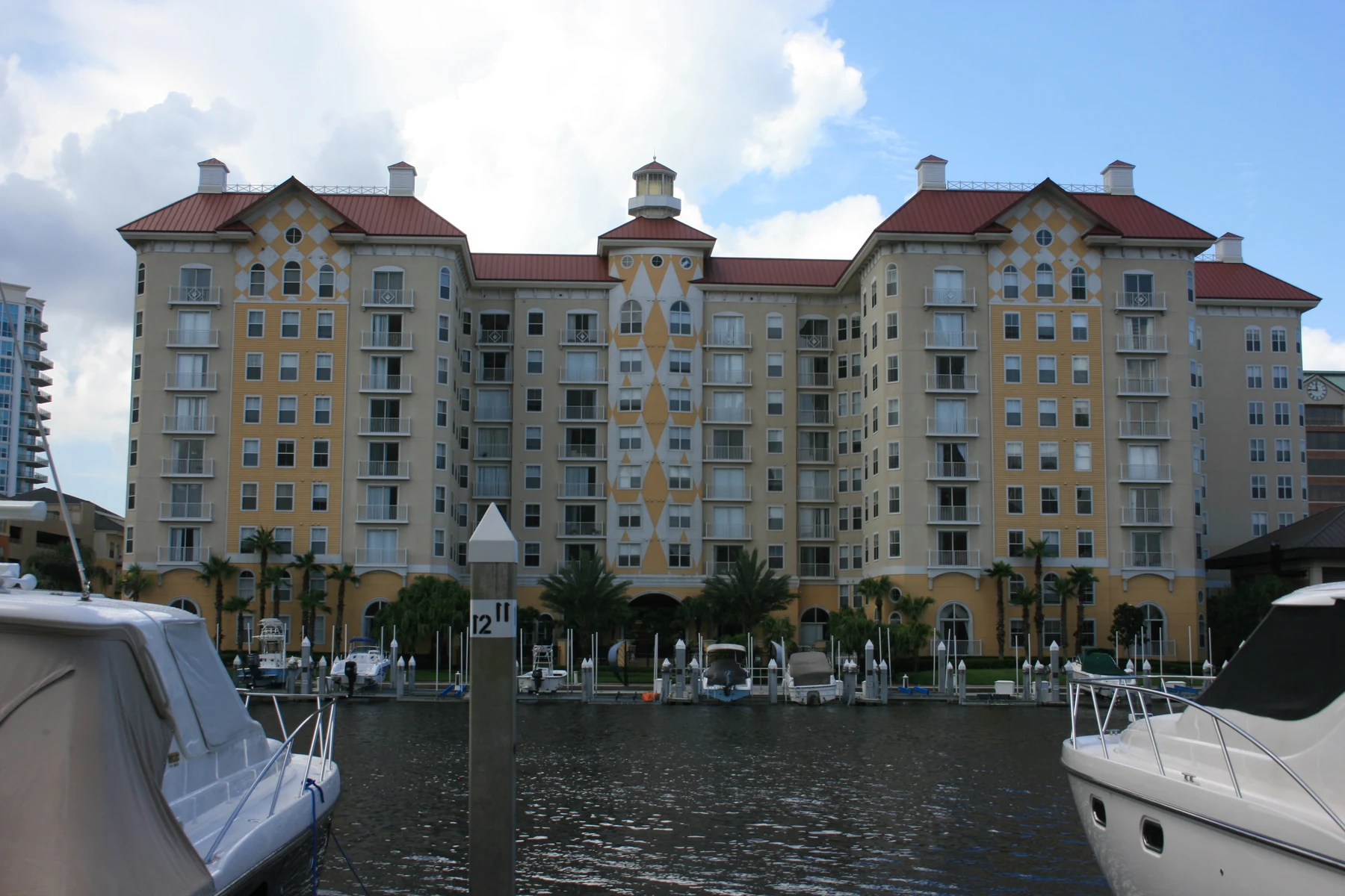 Parkcrest Harbor Island